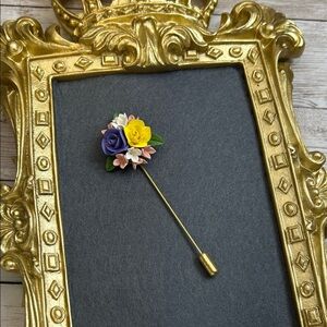 Floral Bouquet Stick Pin